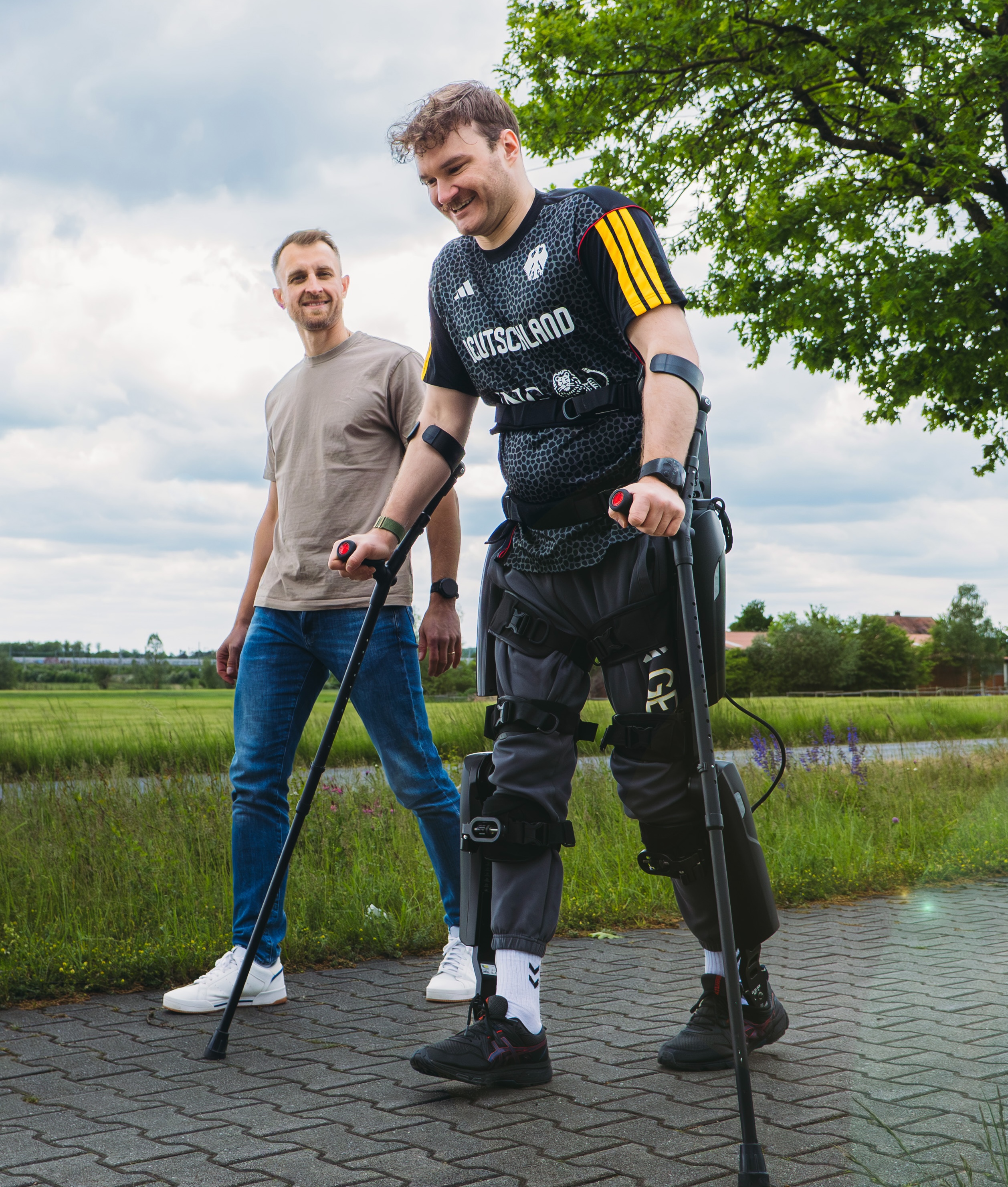 ReWalk Exoskelett – aufrechtes Gehen für Menschen mit Querschnittlähmung